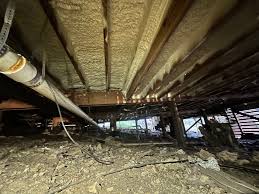 Crawl space spray foam insulation
